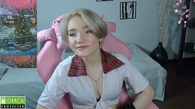 Megan_Lora's cam snapshot