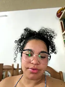 Lucy_wilson5 live sex cam