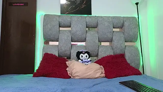 alix_kitty's cam snapshot