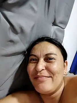 Horny-Mommy-Dirty live sex cam