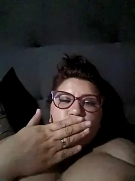 Vesper_Vixen live sex cam