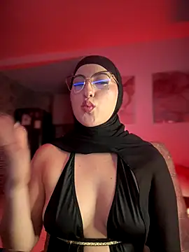 Badra_Abaid's cam snapshot