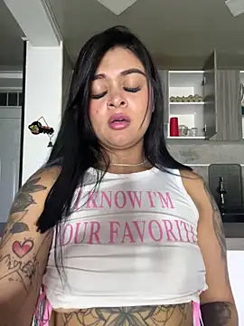 Saray_charmante's cam snapshot