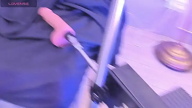 KendraChavez_'s cam snapshot