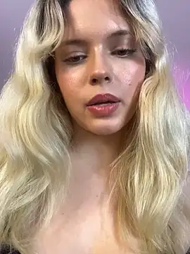 ViolettaAllente live sex cam