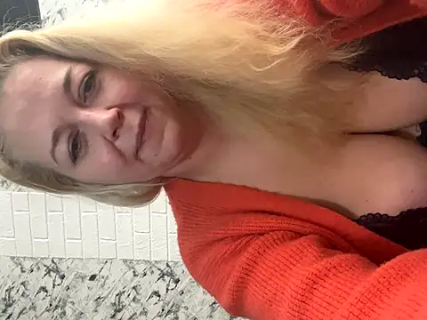 JenniferCarmen's cam snapshot