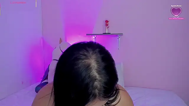 Oriana_Guzman's cam snapshot