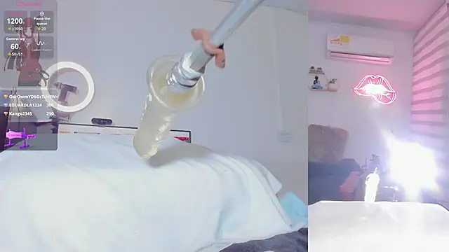 Maria_Jones_'s cam snapshot