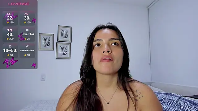 sarita_bigbooty_'s cam snapshot