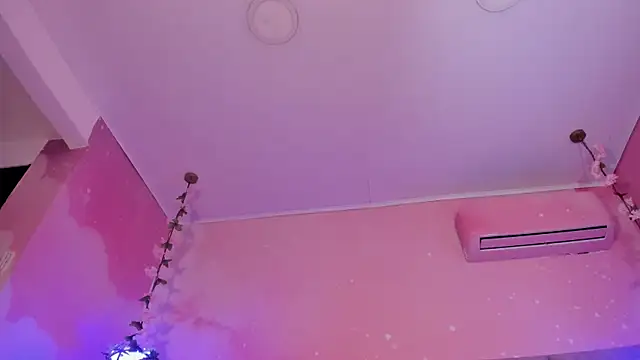 EllyMiller's cam snapshot