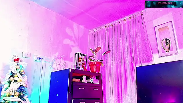 VENEZUELANGIRLS_ live sex cam