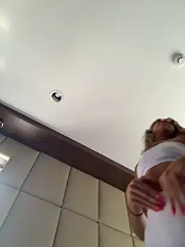 EvvaMur's cam snapshot