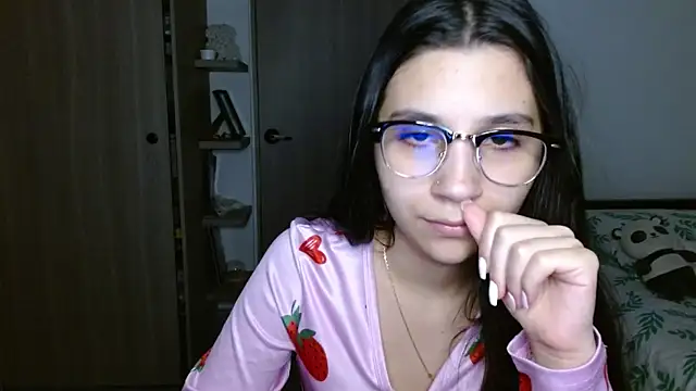 mia__lopez_'s cam snapshot