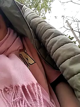 llomayy-love's cam snapshot