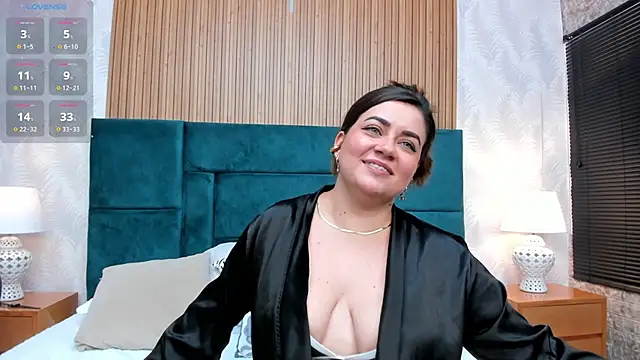 Bunny_boobs__'s cam snapshot