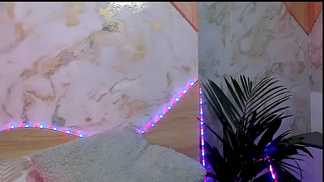 kirakay1's cam snapshot