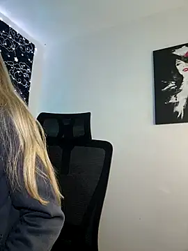 -Jeany-'s cam snapshot