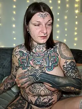 lizzardqueeen's cam snapshot