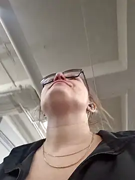 wildyoungNhorny's cam snapshot