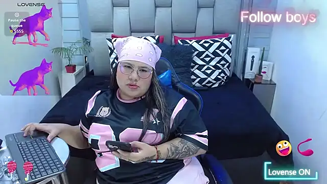 evelin_zaens's cam snapshot