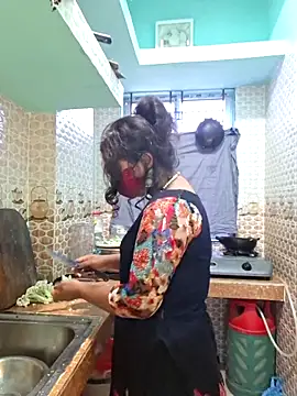 Bristy- live sex cam