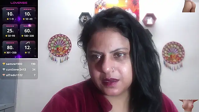 Sexy_komolika's cam snapshot