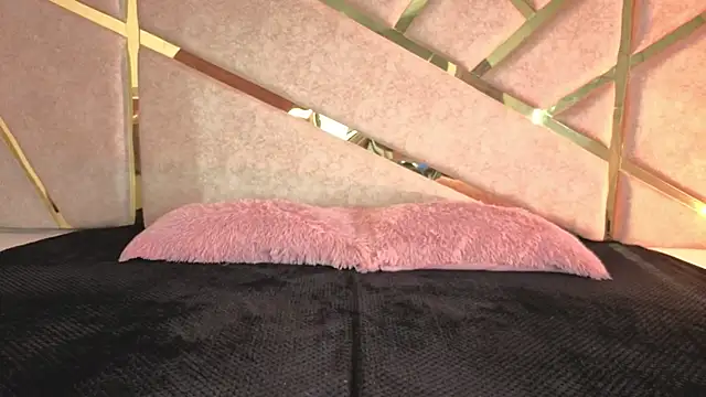 Zafiro_claire's cam snapshot