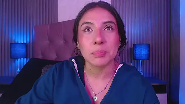 Bonnali_lune's cam snapshot