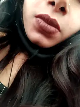 Aaisha-16's cam snapshot