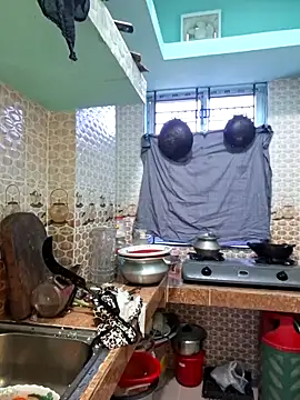 Bristy-'s cam snapshot