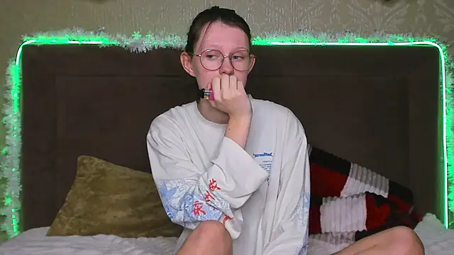 RoxyHerena's cam snapshot