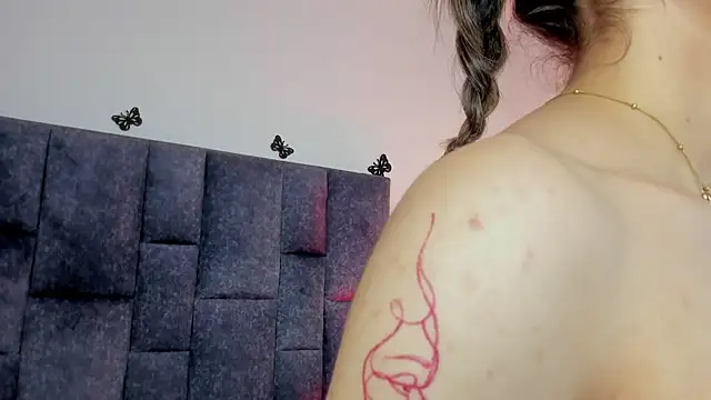 Violetta_Ficher's cam snapshot