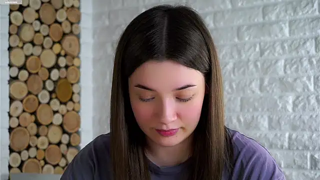 LowOncoming's cam snapshot