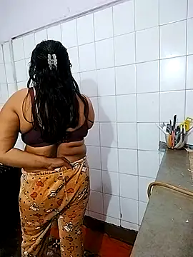 Amritanikhil1's cam snapshot