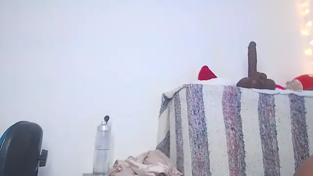 Ahlya's cam snapshot