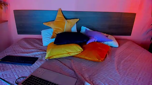 Sharlot_Gallego live sex cam