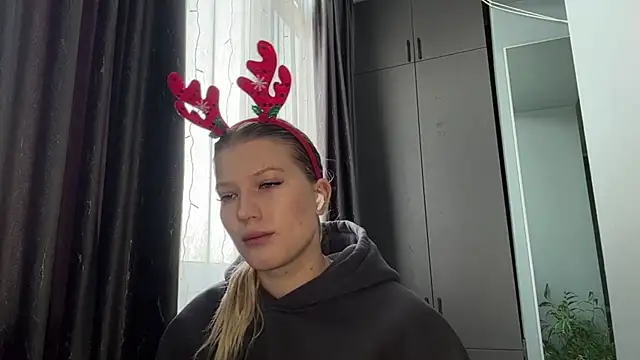 Sora_Wayde's cam snapshot