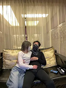 Yamato_1225 live sex cam