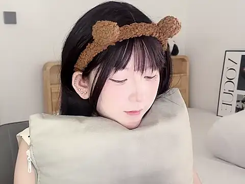 lnua-lnua's cam snapshot