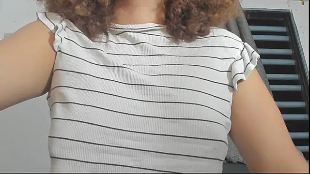 Ada_gales_ live sex cam