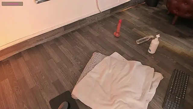 AliceHanz live sex cam