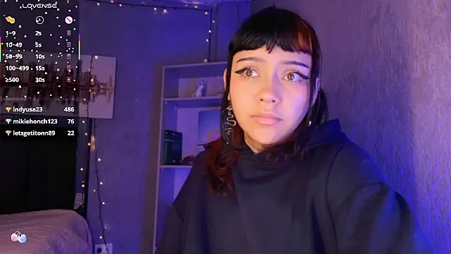 spooky_doll's cam snapshot