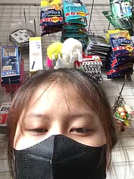 girl-cute's cam snapshot