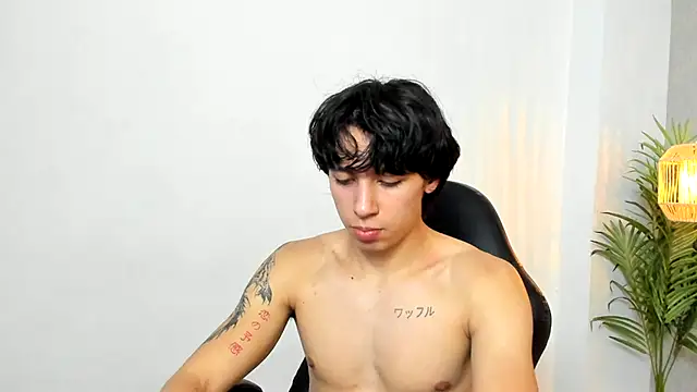 Tyler_durten live sex cam