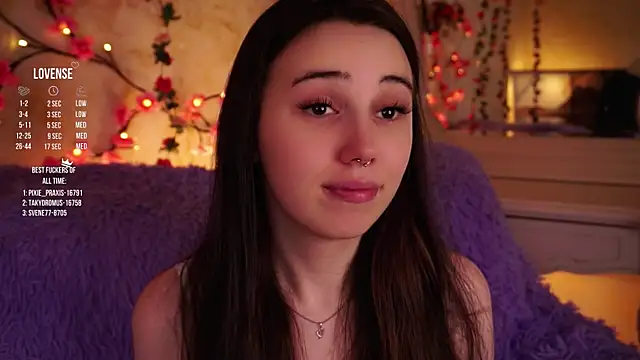 GillianDowdey live sex cam