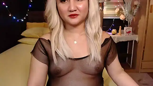 xheavenlytrans live sex cam