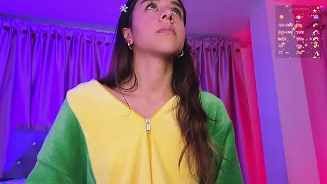 Emiily_Scott1's cam snapshot