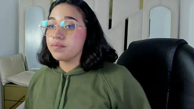 IsabellRodriguez18's cam snapshot