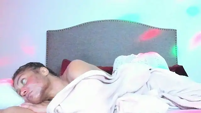 yiauana's cam snapshot