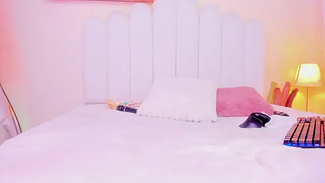 Cristal_horny69's cam snapshot